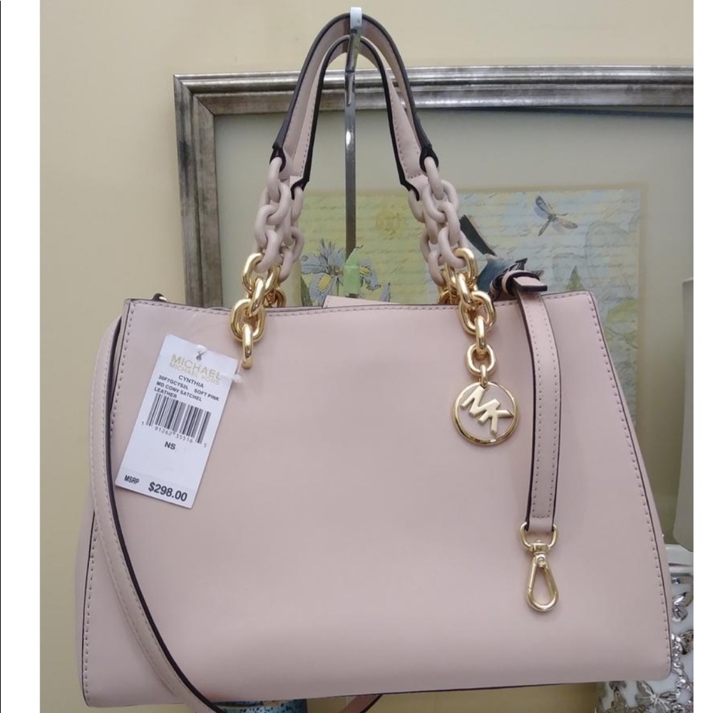 Micheal kors purse - Picture 3 of 3